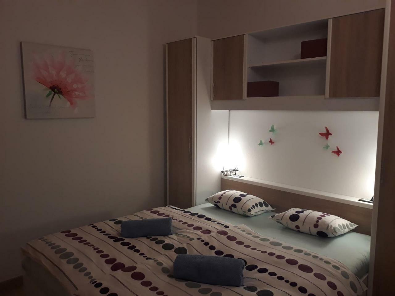 Amalia Apartment อูมัค ภายนอก รูปภาพ